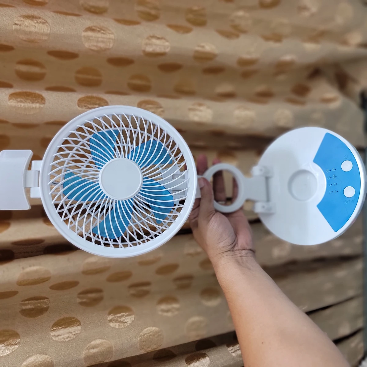 Rechargeable Table fan with light ( 1 year Warranty )