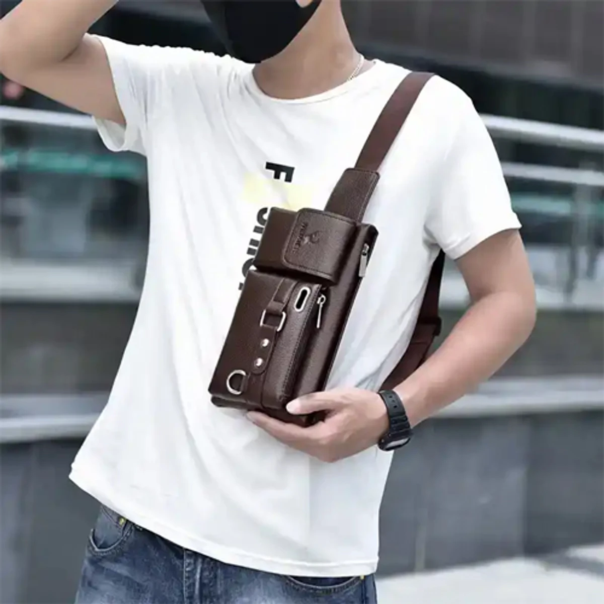 Multifunctional Crossbody Bag