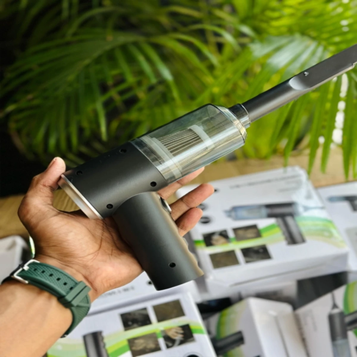 Rechargeable 3 in 1 vacuum cleaner ( 1 year Warranty )